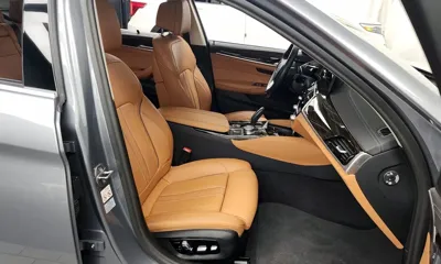 BMW 5-Series 2023, 27665 км, за 25449.52 USD - фото 11