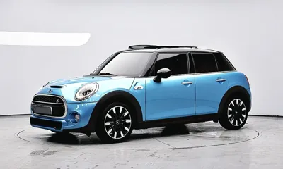 MINI Cooper 2018, 94225 км, за 7540.79 USD
