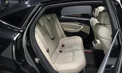 Audi e-tron 2022, 88326 км, за 31205.23 USD - фото 11
