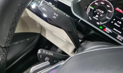 Audi e-tron 2022, 88326 км, за 31205.23 USD - фото 27