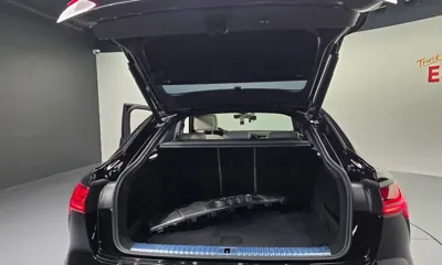 Audi e-tron 2022, 88326 км, за 31205.23 USD - фото 33