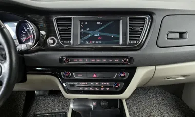 Kia Canival 2020, 123622 км, за 9780.75 USD - фото 14