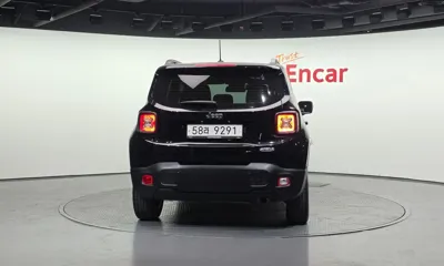 Jeep Renegade 2017, 105854 км, за 4525.62 USD