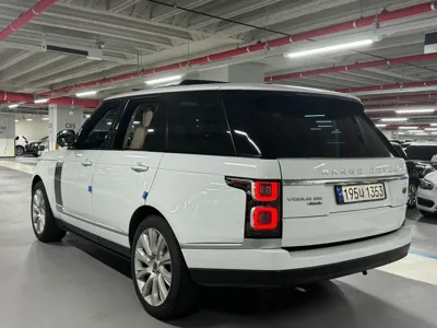 Land Rover Range Rover 2015, 93294 км, за 24878.56 USD
