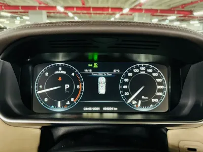 Land Rover Range Rover 2015, 93294 км, за 24878.56 USD