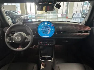 MINI Cooper 2025, 29 км, за 28476.8 USD - фото 7