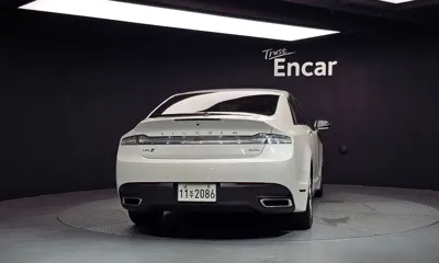 Lincoln MKZ 2016, 132841 км, за 4591.43 USD