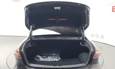 Hyundai Grandeur 2021, 88346 км, за 14756.54 USD - фото 20