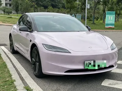 Tesla Model 3 2024, 30000 км, за 25131.8 USD