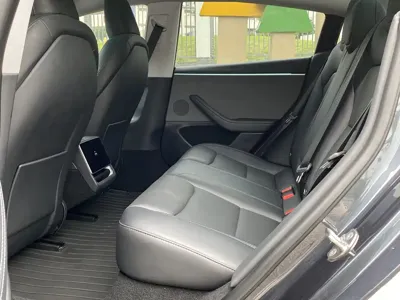 Tesla Model 3 2024, 30000 км, за 25131.8 USD - фото 13