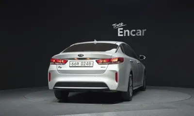 Kia K5 2017, 148726 км, за 5448.34 USD