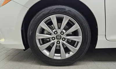 Toyota Camry 2016, 171344 км, за 9915.4 USD