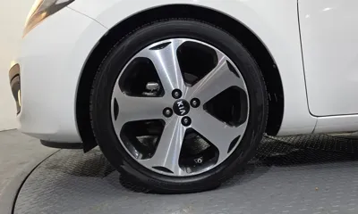 Kia Pride 2012, 84380 км, за 2953.92 USD