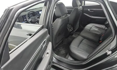 Hyundai Sonata 2024, 38849 км, за 22023.11 USD - фото 12