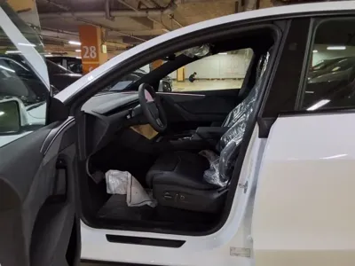 Tesla Model Y 2026, 5 км, за 38991.73 USD