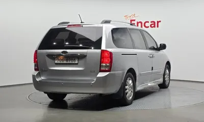 Kia Canival 2011, 171348 км, за 2619.14 USD