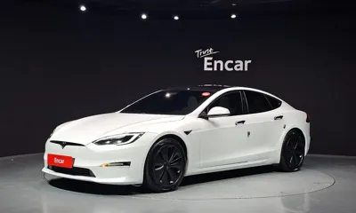 Tesla Model S · 2023 год