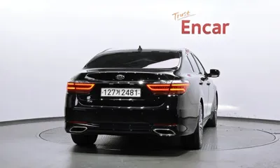 Kia K9 2016, 134271 км, за 6544.16 USD