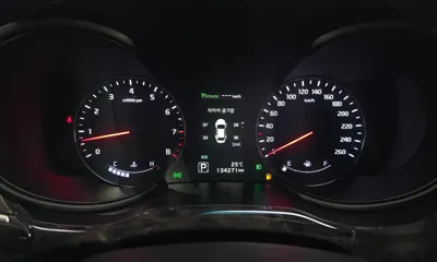 Kia K9 2016, 134271 км, за 6498.62 USD - фото 8