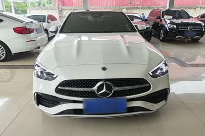 Mercedes-Benz C-Class 2024, 23400 км, за 34299 USD