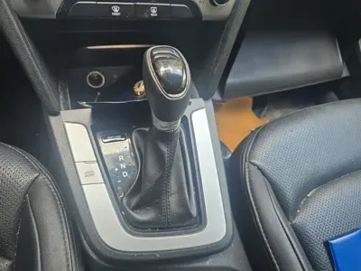 Hyundai Elantra 2018, 103400 км, за 4677.62 USD - фото 7