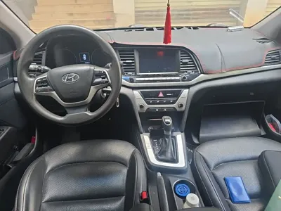 Hyundai Elantra 2018, 103400 км, за 4677.62 USD - фото 13