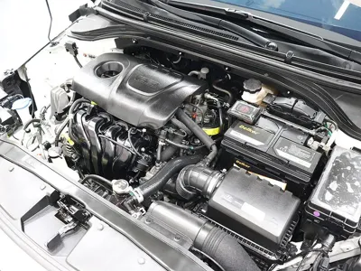 Hyundai Avante 2018, 62868 км, за 7947.89 USD - фото 19