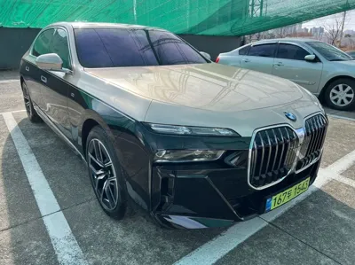 BMW 7-Series 2025, 42000 км, за 63944.76 USD