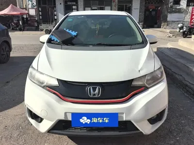 Honda Fit 2018, 57100 км, за 4695.25 USD