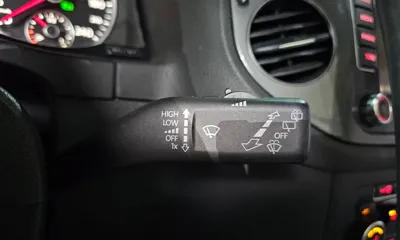 Volkswagen Tiguan 2013, 176801 км, за 3841.89 USD - фото 15