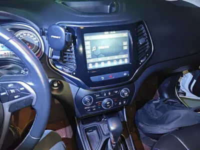 Jeep Cherokee 2019, 38200 км, за 10842 USD - фото 14