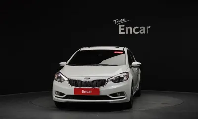 Kia K3 2015, 134825 км, за 3835.4 USD
