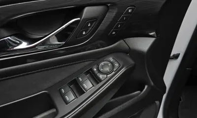 ChevroletGMDaewoo Traverse 2022, 70883 км, за 20342.65 USD - фото 17