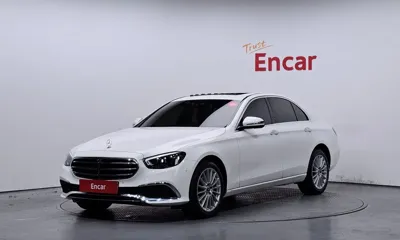 Mercedes-Benz E-Class · 2023 год