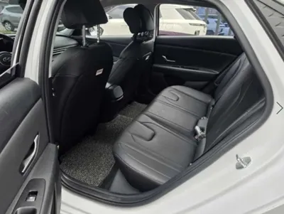 Hyundai Avante 2022, 43804 км, за 12286.29 USD