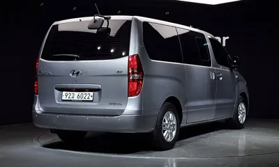 Hyundai Starex 2017, 102281 км, за 8210.72 USD