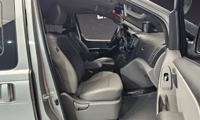 Hyundai Starex 2017, 102281 км, за 8210.72 USD - фото 10