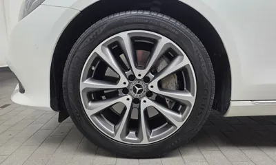Mercedes-Benz E-Class 2018, 66383 км, за 15229.09 USD