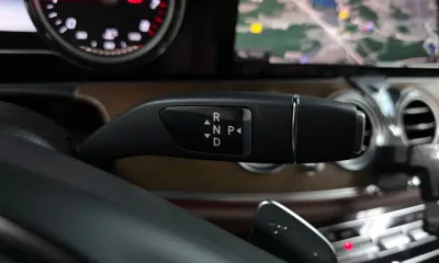 Mercedes-Benz E-Class 2018, 66383 км, за 15229.09 USD - фото 9