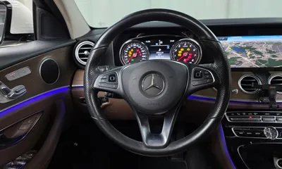 Mercedes-Benz E-Class 2018, 66383 км, за 15229.09 USD - фото 13