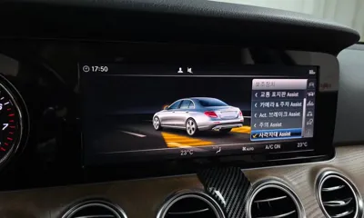 Mercedes-Benz E-Class 2018, 66383 км, за 15229.09 USD - фото 16