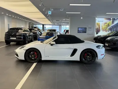 Porsche 718 2020, 40652 км, за 52093.49 USD