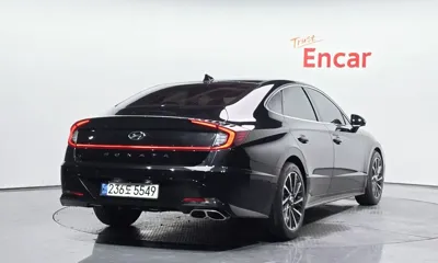 Hyundai Sonata 2022, 153245 км, за 10378.11 USD