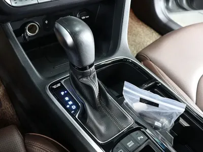 Hyundai Sonata 2018, 97915 км, за 7734.01 USD - фото 10