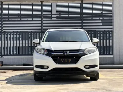 Honda Vezel 2017, 130000 км, за 6188.39 USD