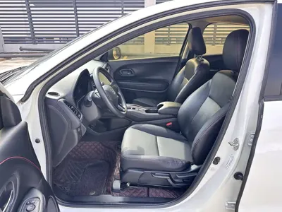 Honda Vezel 2017, 130000 км, за 6188.39 USD