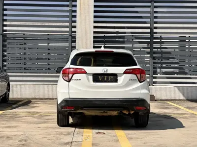 Honda Vezel 2017, 130000 км, за 6188.39 USD - фото 9