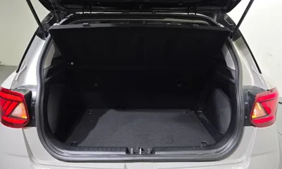 Hyundai Venue 2020, 149497 км, за 7483.26 USD - фото 20