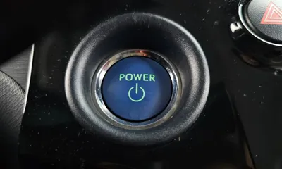 Toyota Prius 2019, 107842 км, за 7752.45 USD - фото 20