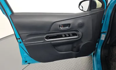 Toyota Prius 2019, 107842 км, за 7752.45 USD - фото 24